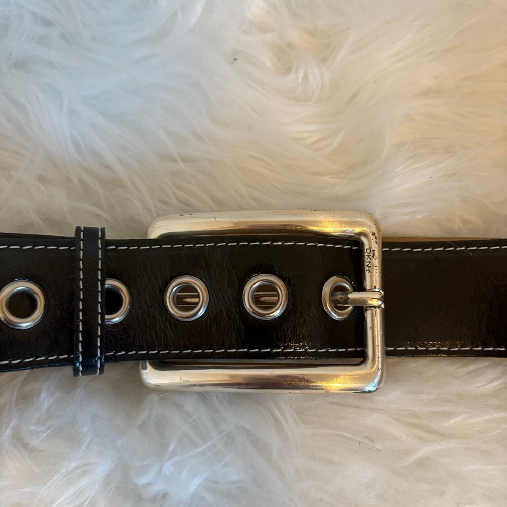Women's DKNY Small Black White Stitch Leather Glazed Calf Belt Small - Picture 16 of 16